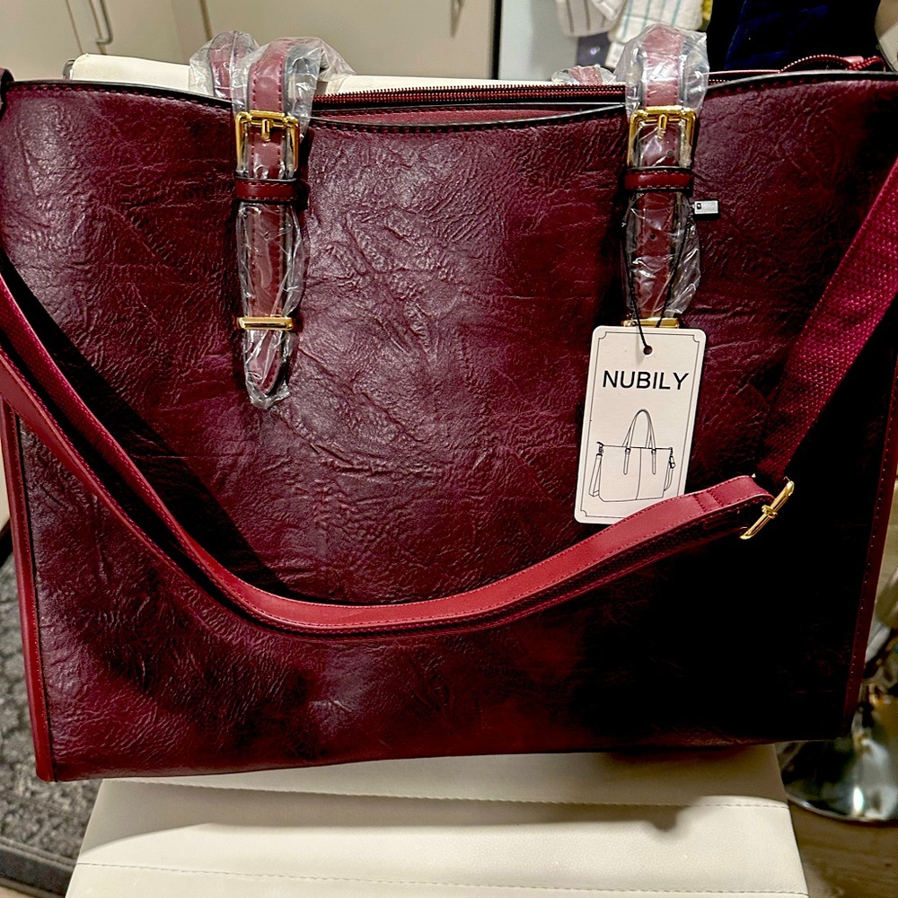 Beautiful leather laptop bag